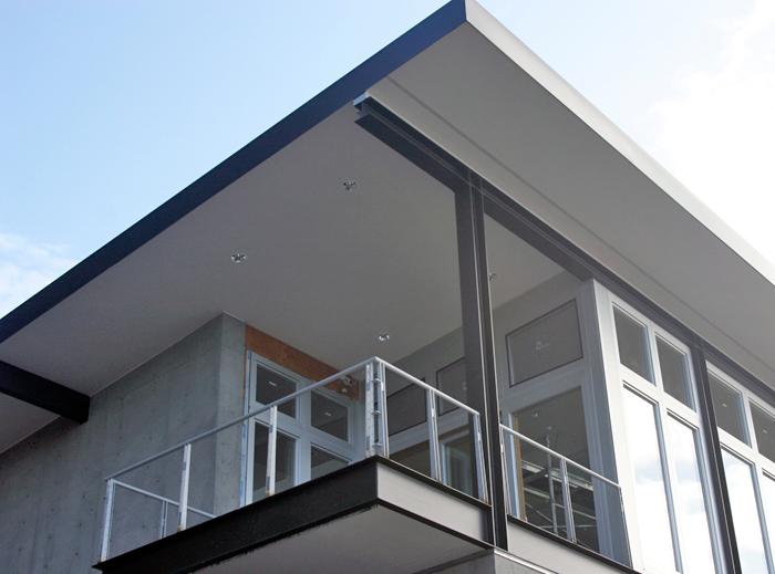 Detail of deck off of living room. Photo by Bob Kovalenko.